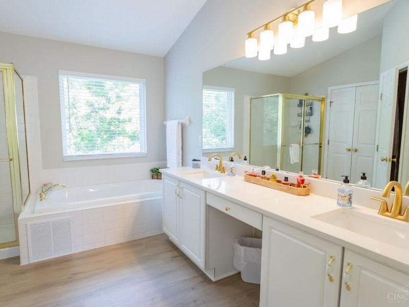 2956 Parkwalk Dr, Green Township, OH 45239 Photo 37