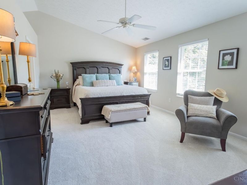 2956 Parkwalk Dr, Green Township, OH 45239 Photo 8