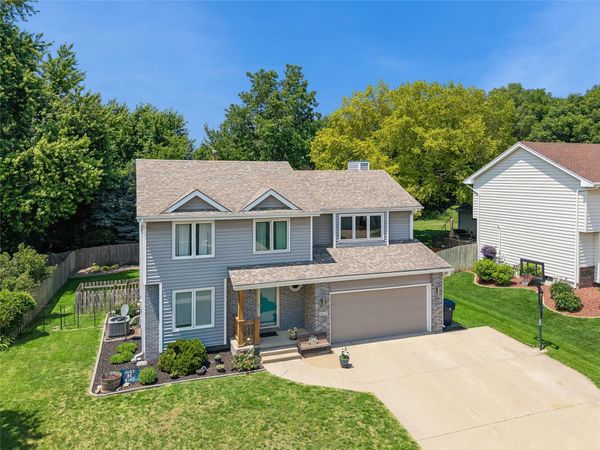 4014 98th Street, Urbandale, IA 50322