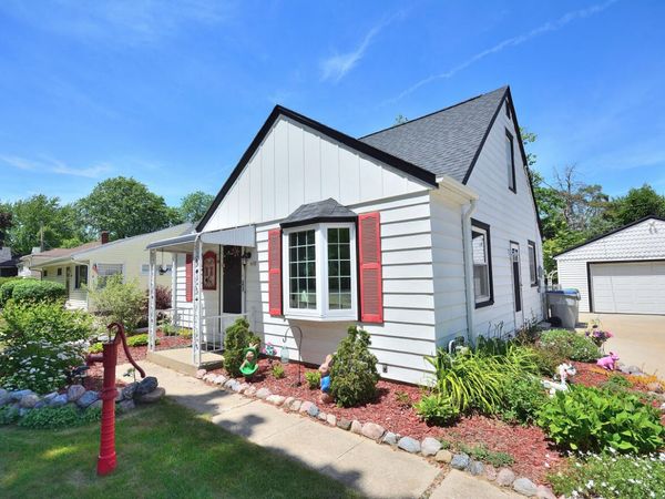 4130 W Portage St, Milwaukee, WI 53209