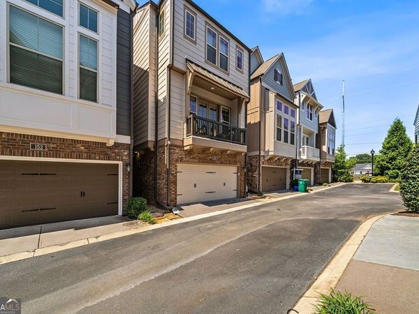 156 Blakemore Drive SE, Smyrna, GA 30080