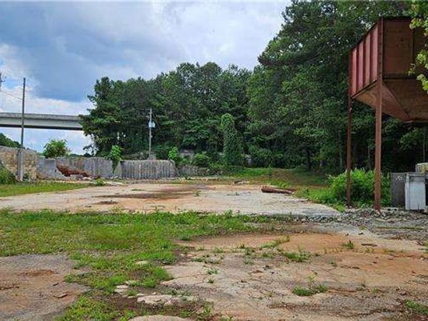 14971 VETERANS MEMORIAL Highway, Villa Rica, GA 30180