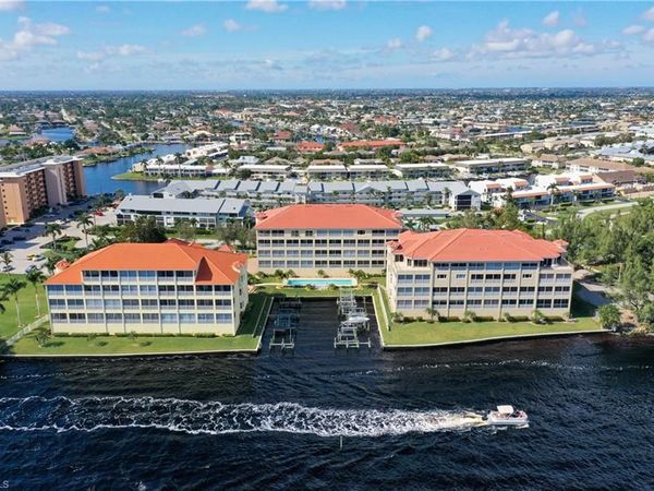 4235 SE 20th PL , Unit A405, CAPE CORAL, FL 33904