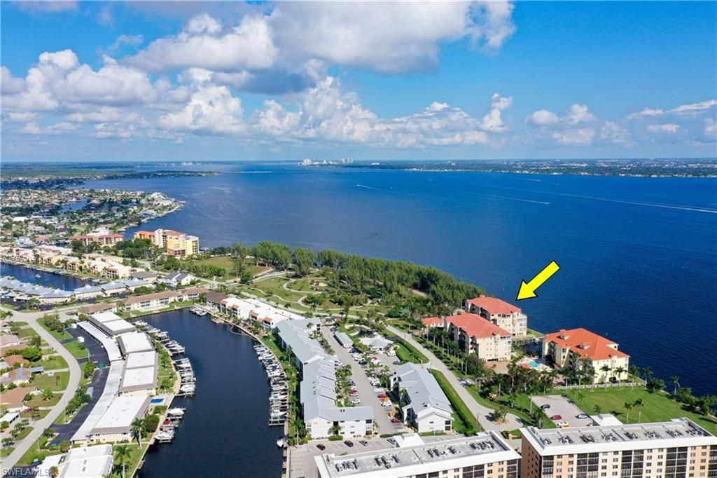 4235 SE 20th Pl , Unit A405, Cape Coral, FL 33904 Photo