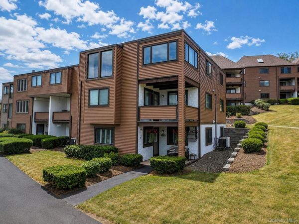 350 N Water Street, Unit 4-1, Newburgh, NY 12550