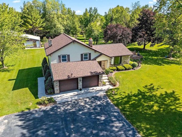 5170 MCCARTHY ROAD, Lena, WI 54139