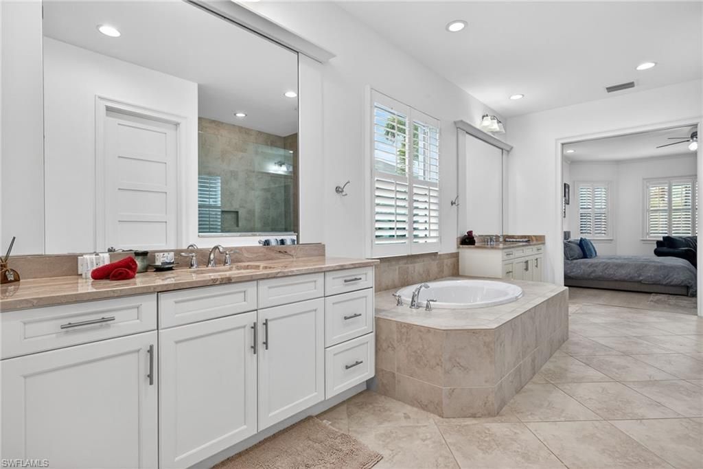 5054 Andros Dr, Naples, FL 34113 Photo