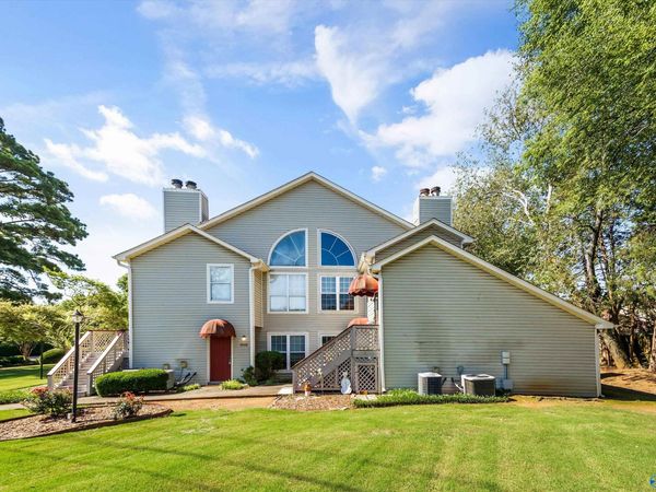 1004 Stones Throw Drive NW, Huntsville, AL 35806