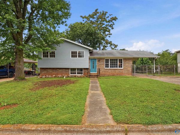 3208 SW Cerro Vista Street SW, Huntsville, AL 35805