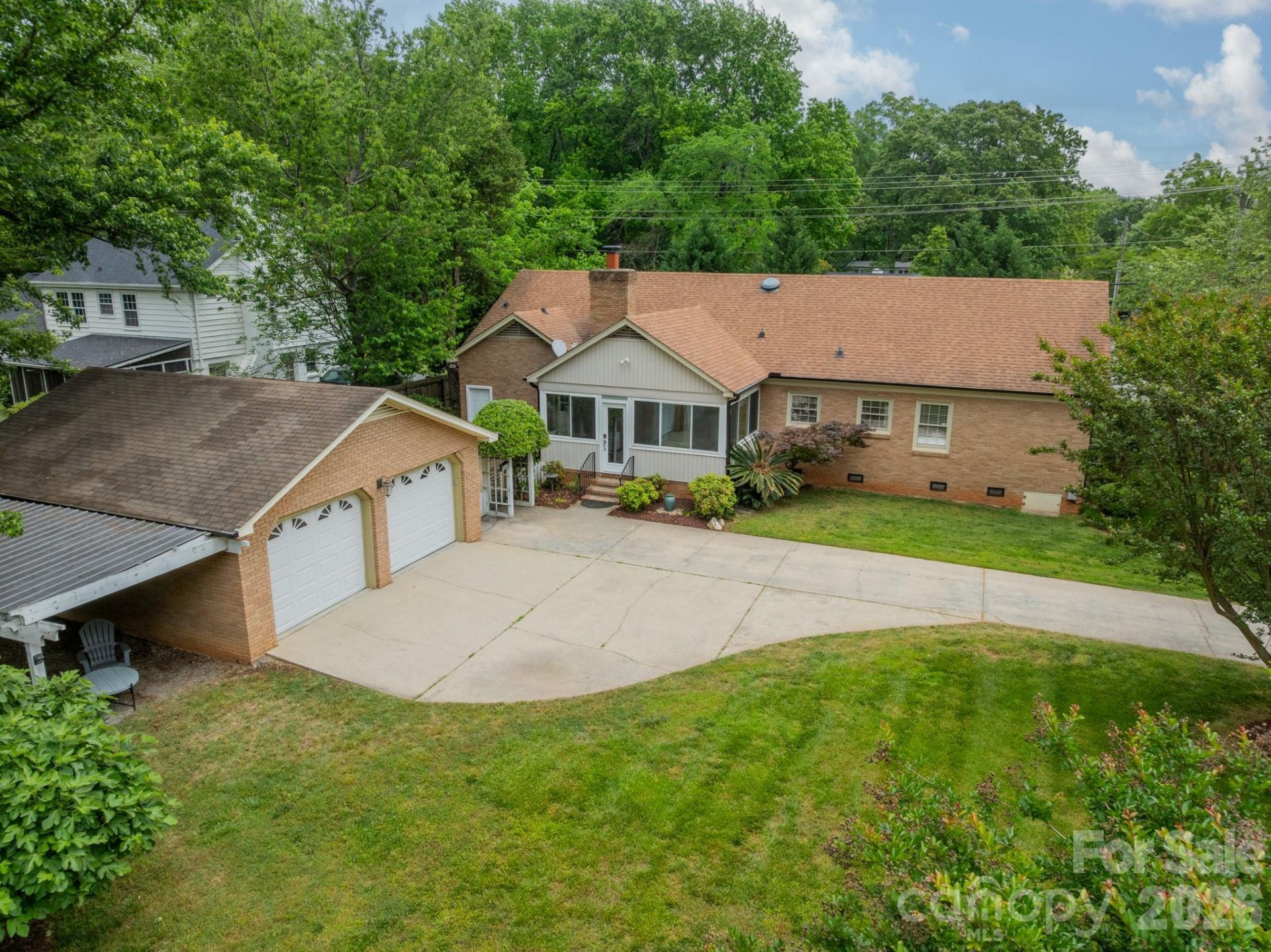 5522 Sharon Road, Charlotte, NC 28210 Main Photo