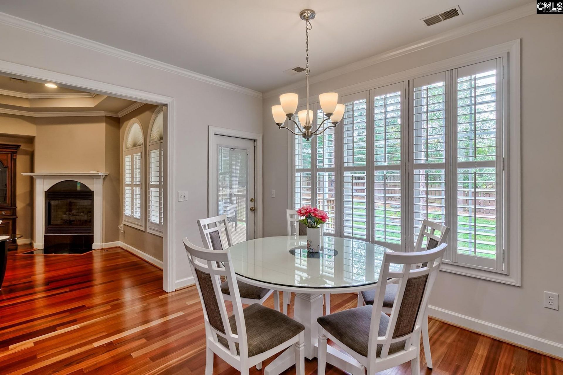 325 Chelmsford Way  Photo 23