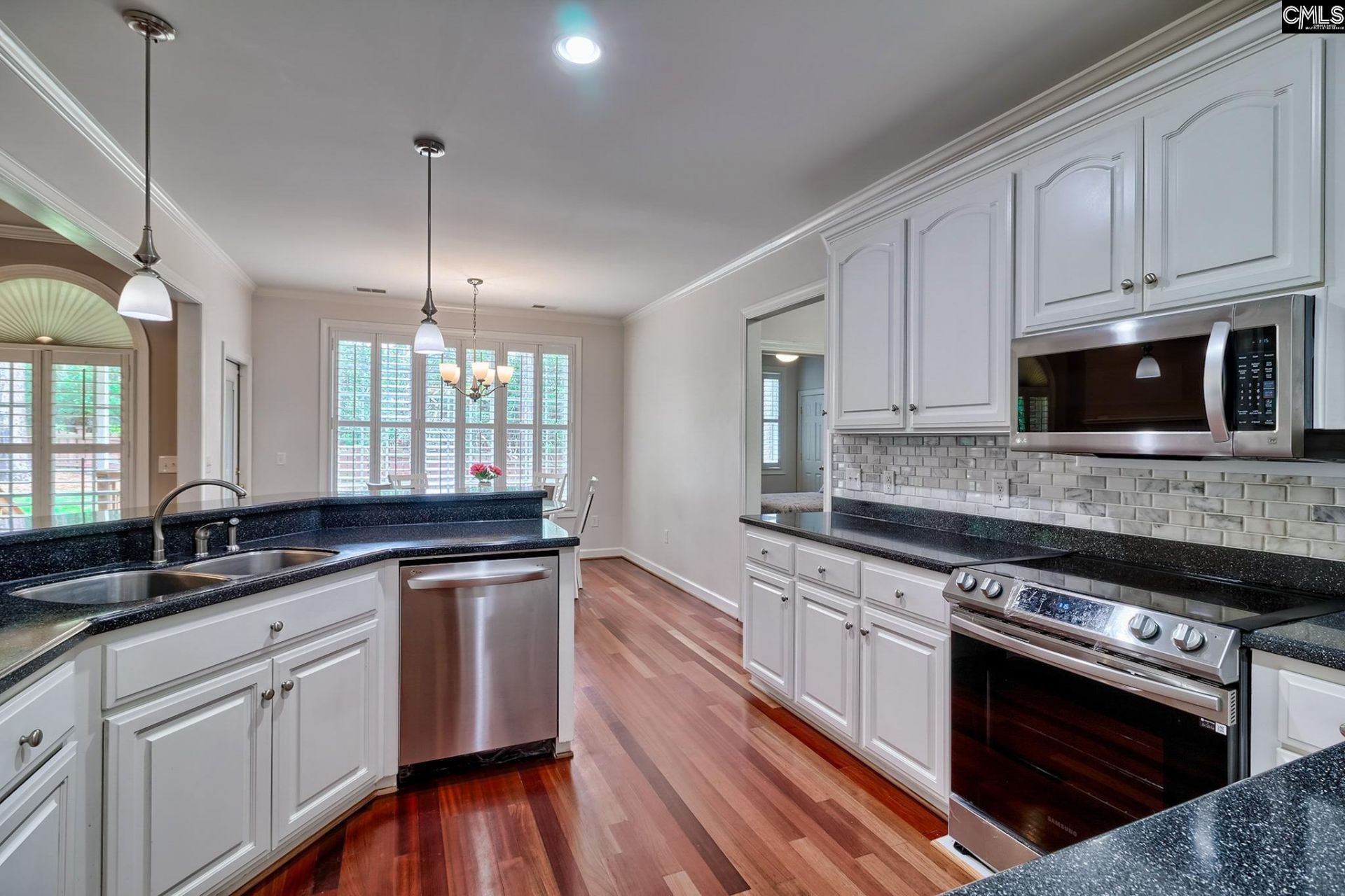325 Chelmsford Way  Photo 28