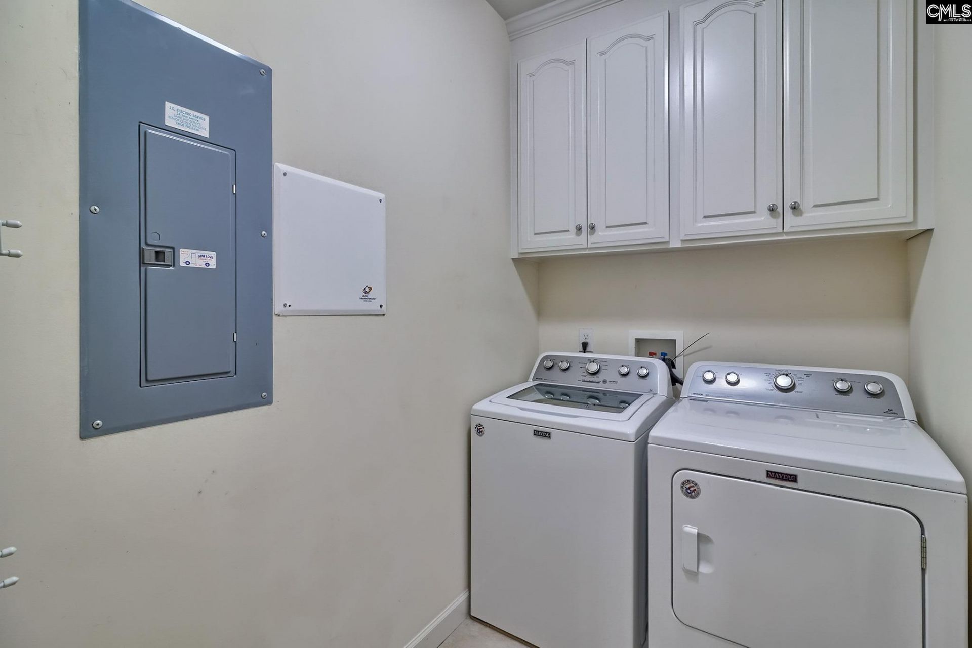 325 Chelmsford Way  Photo 31