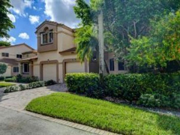 6784 Via Regina, Boca Raton, FL 33433