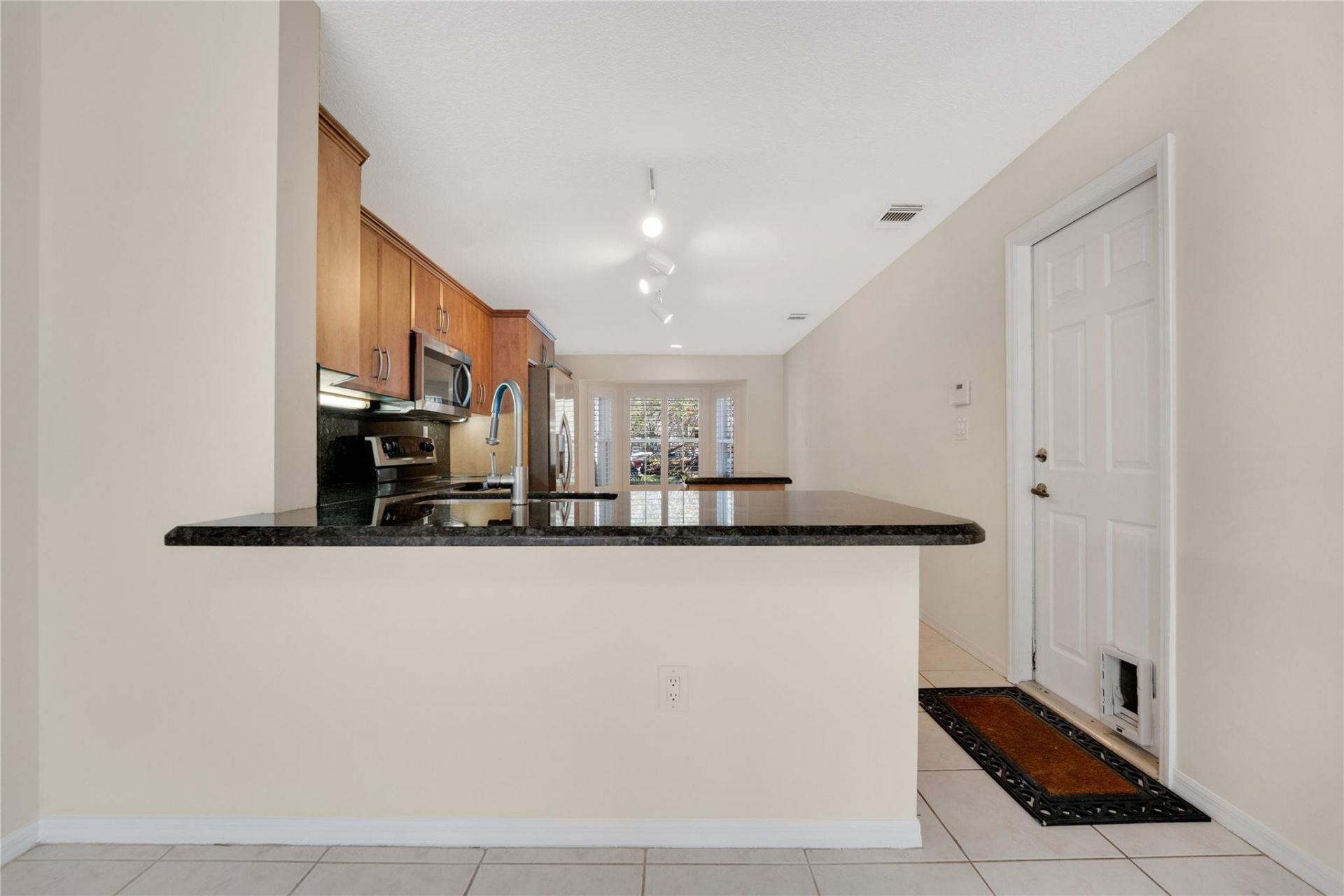 1840 Sweetbay Way, Hollywood, FL 33019 Photo