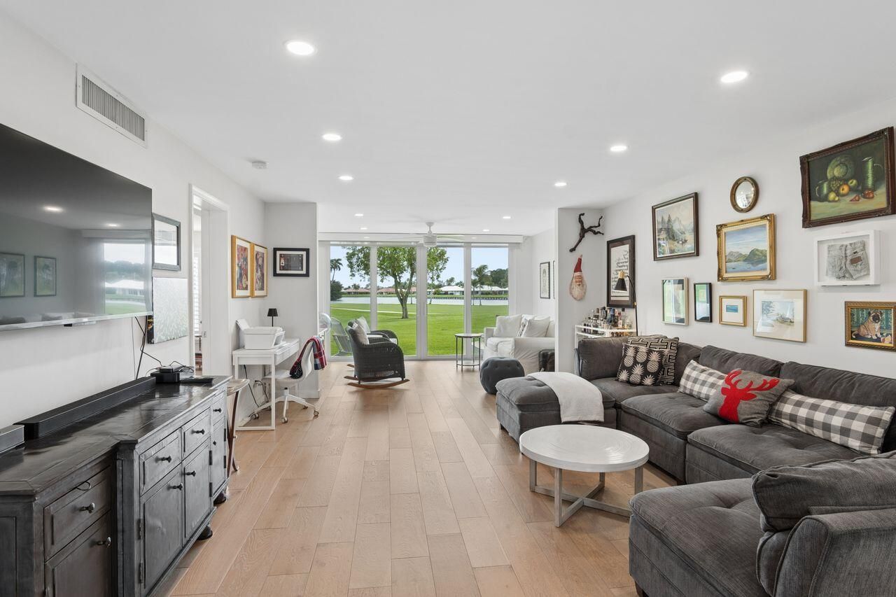 157 Atlantis Boulevard, Unit 103, Atlantis, FL 33462 Photo