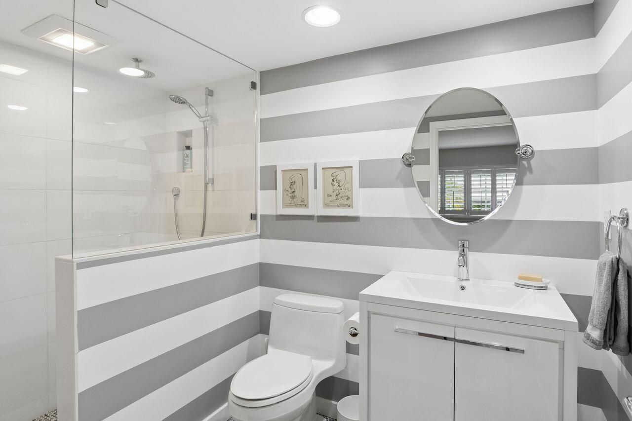157 Atlantis Boulevard, Unit 103, Atlantis, FL 33462 Photo