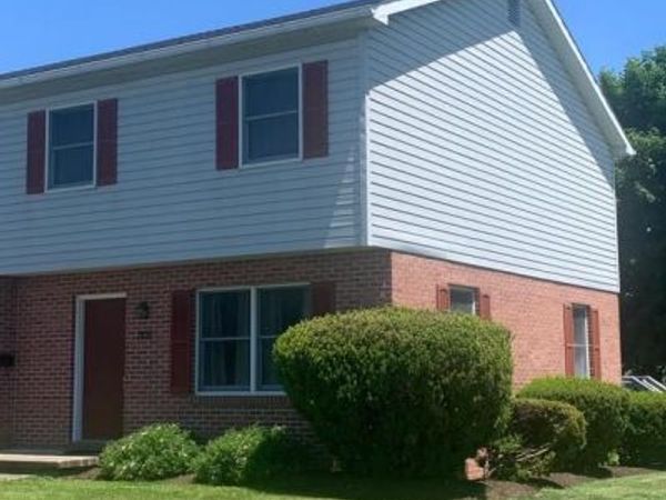 205 LINDEN AVENUE N, GREENCASTLE, PA 17225