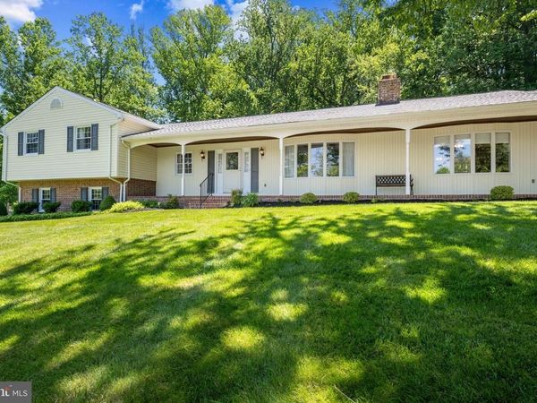 6 STONEHURST ROAD, PHOENIX, MD 21131