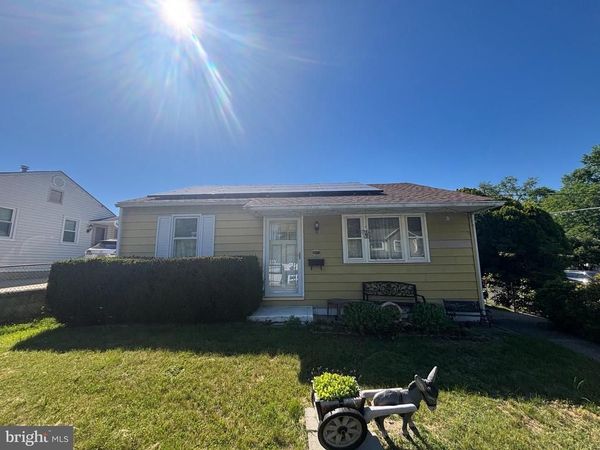 1100 SCOTT AVENUE , LINDENWOLD, NJ 08021
