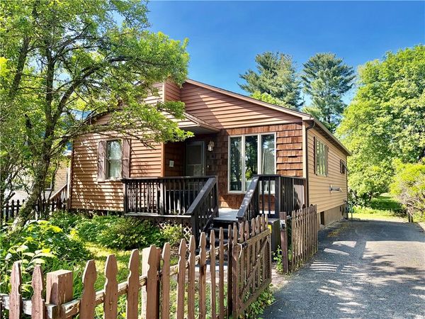 8 Blanchard Avenue , Oneonta, NY 13820