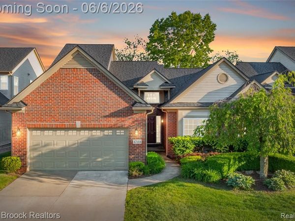 1723 Pine Forest Drive, Commerce Twp, MI 48390