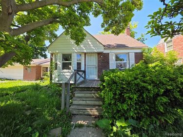 16433 Manning Street, Detroit, MI 48205