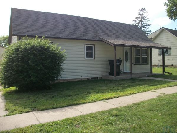 413 Pearl Street, Aurelia, IA 00000