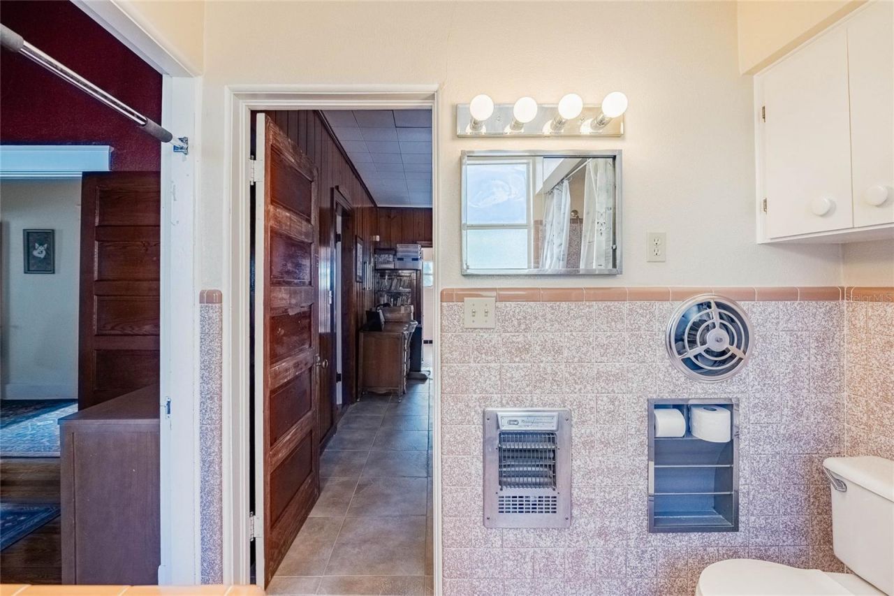 102 S Lakeshore Boulevard , Lake Wales, FL 33853 Photo