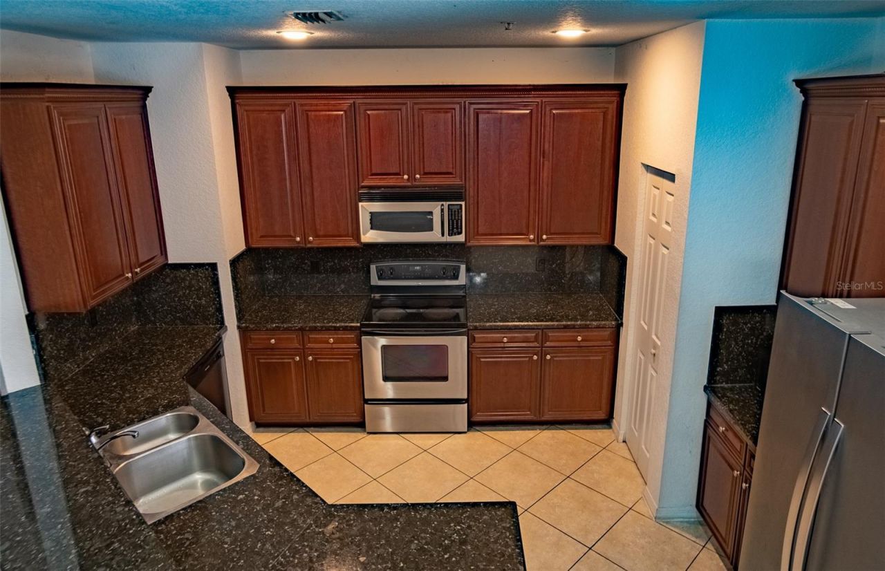 103 E Thatch Palm Circle , Jupiter, FL 33458 Photo