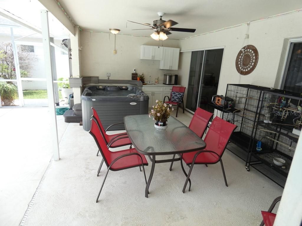 8158 Winding Oak Lane, Spring Hill, FL 34606 Photo