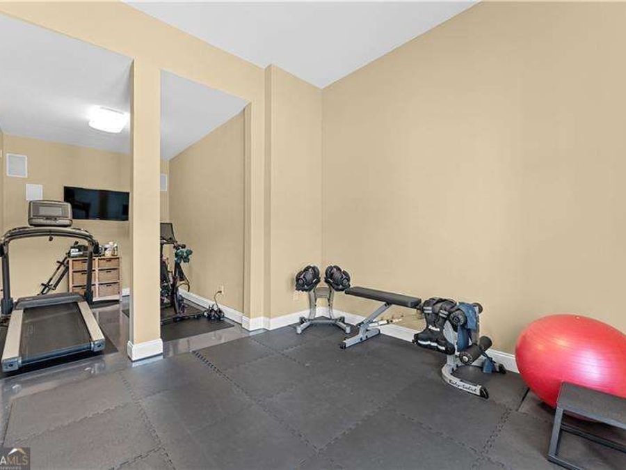 Property Image 43