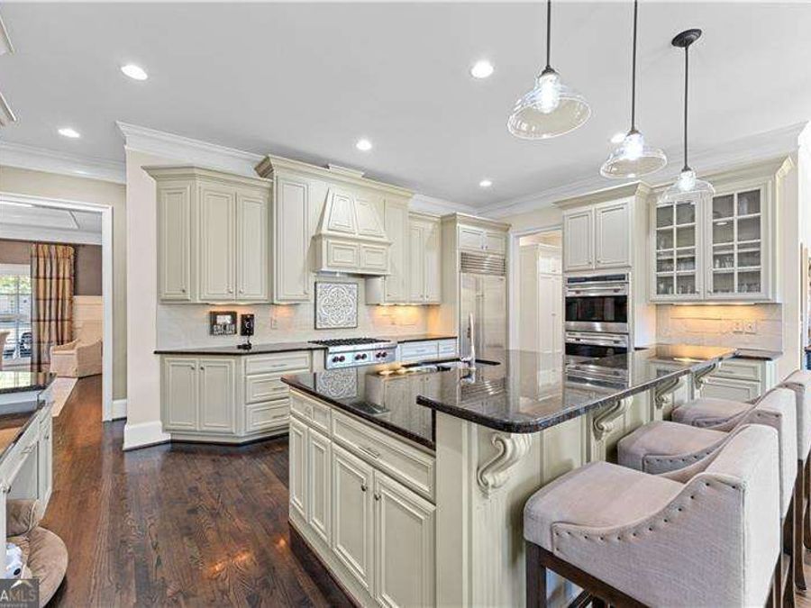 Property Image 9
