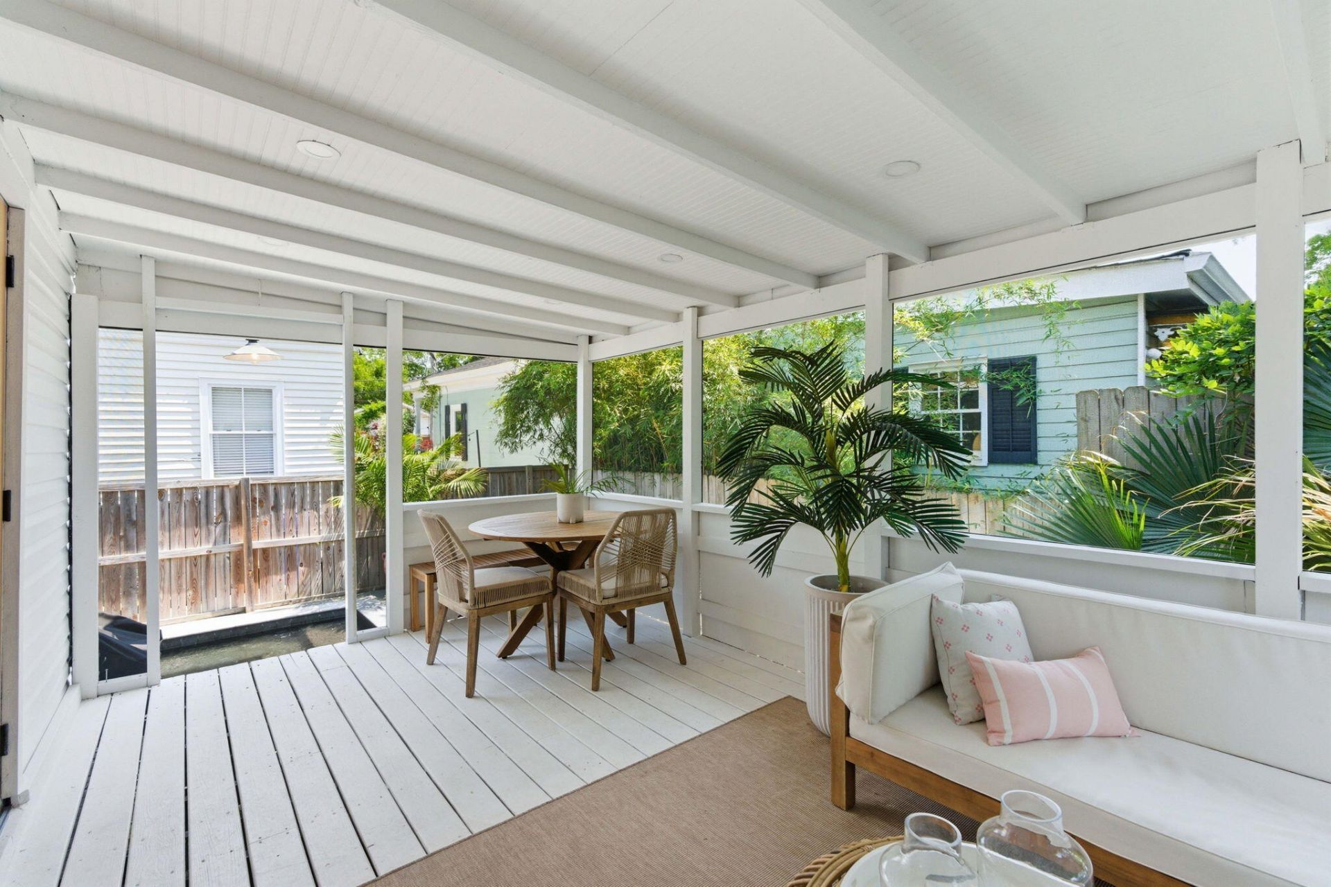 35 Moultrie Street Photo 20