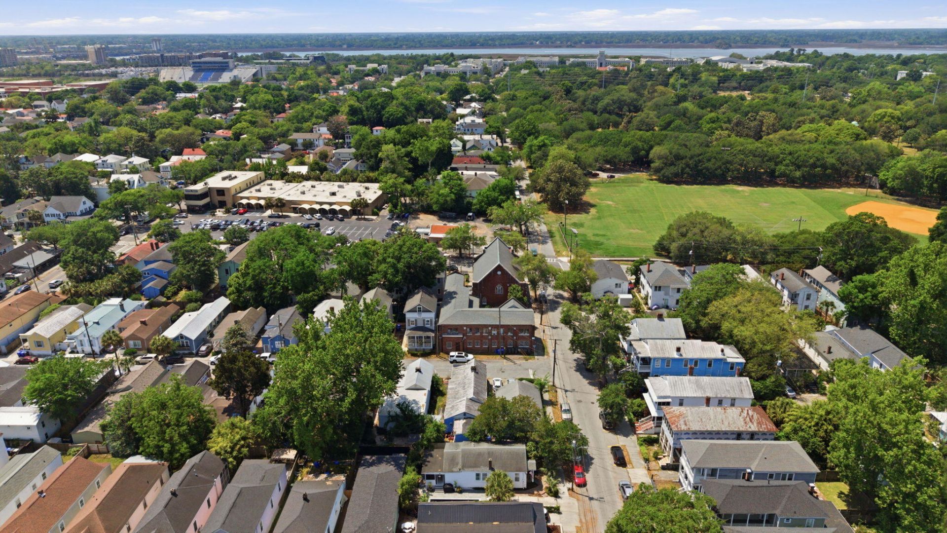 35 Moultrie Street Photo 30