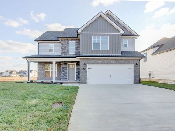 321 Kildeer Dr , Clarksville, TN 37040