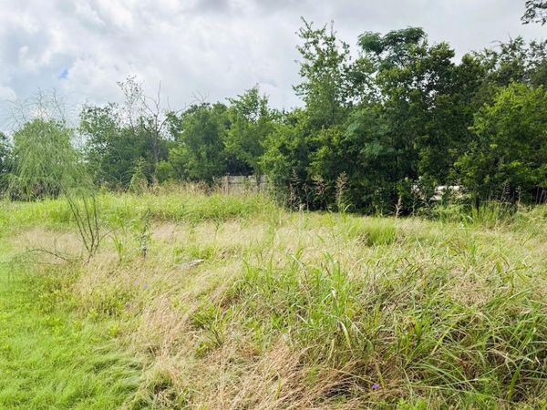 503 Maple ST , Taylor, TX 76574