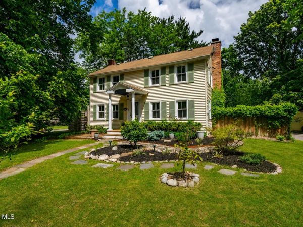 201 Kenwood Avenue, Delmar, NY 12054