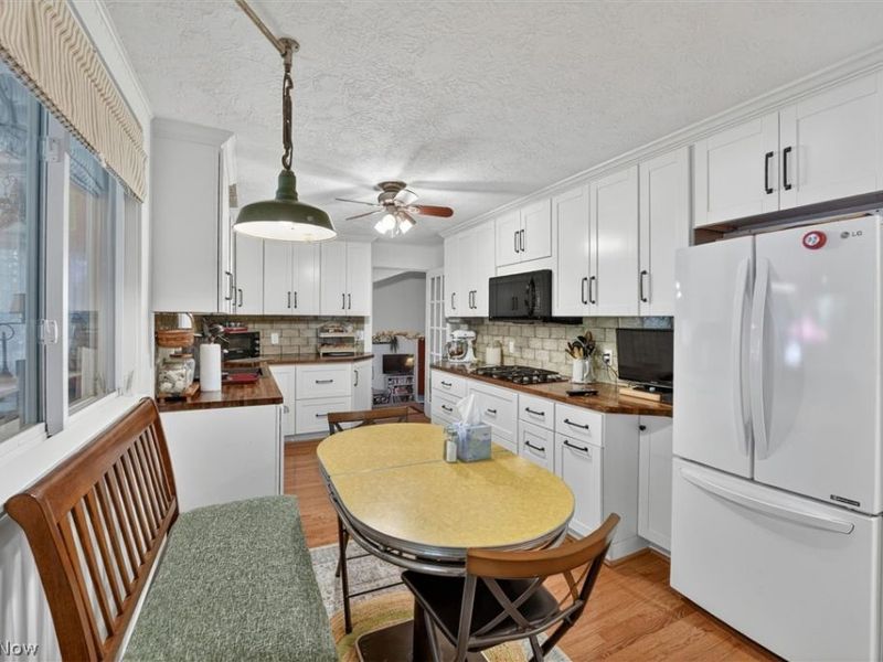 33062 Chestnut Ridge Road, North Ridgeville, OH 44039 Photo 18