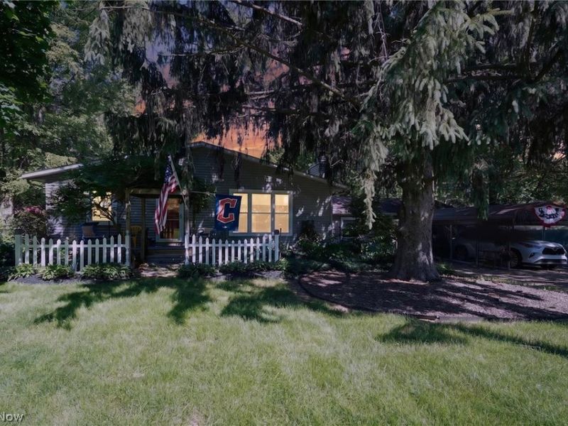 33062 Chestnut Ridge Road, North Ridgeville, OH 44039 Photo 2