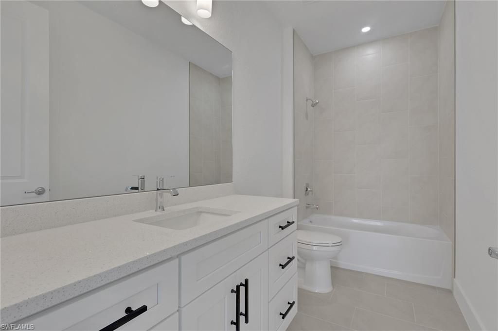 1920 NE 42nd Ter , Cape Coral, FL 33909 Photo