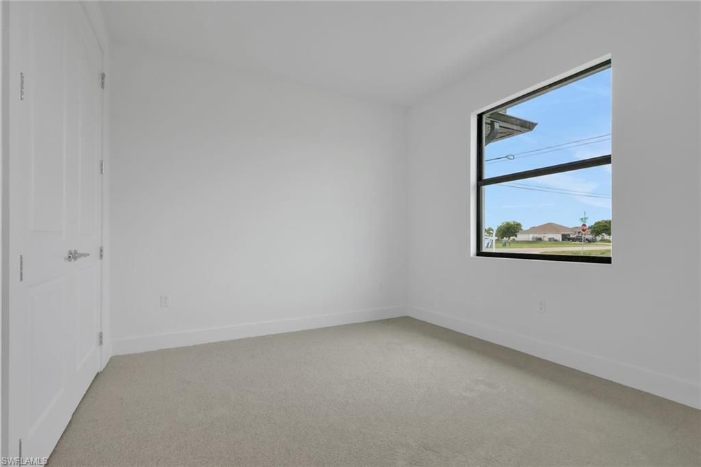 1920 NE 42nd Ter , Cape Coral, FL 33909 Photo