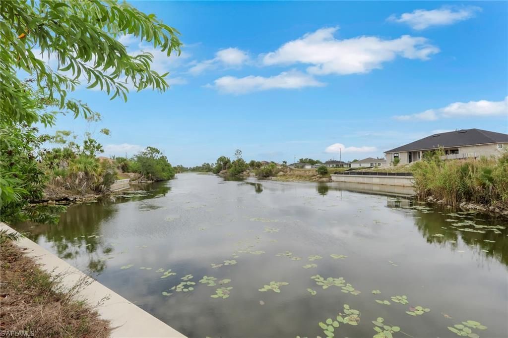 1920 NE 42nd Ter , Cape Coral, FL 33909 Photo