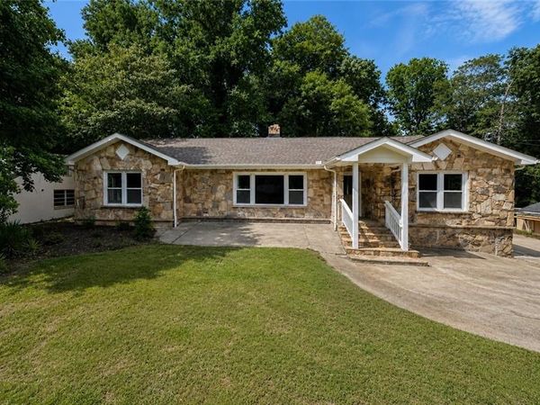 1721 Hortense Place NW, Atlanta, GA 30318