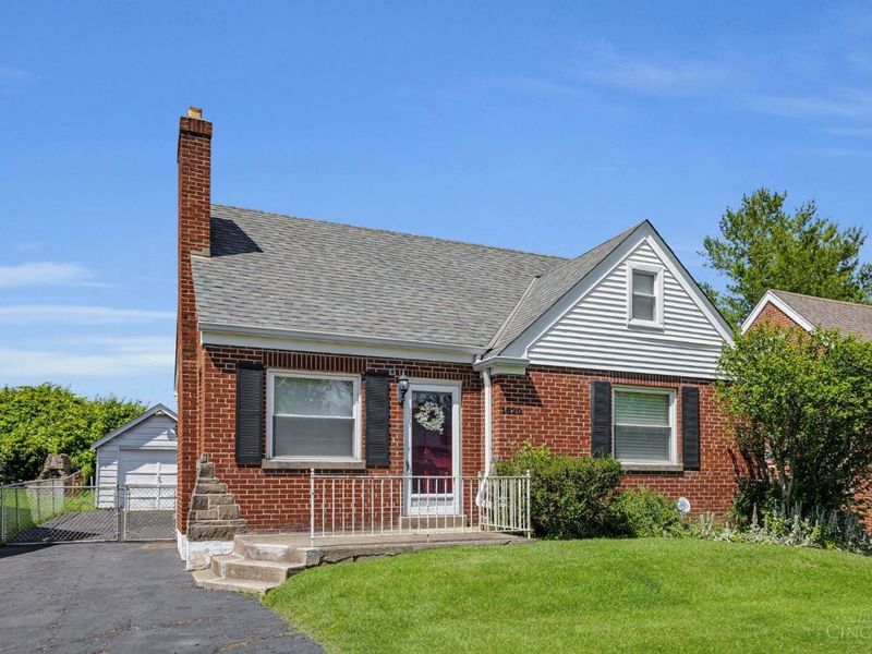 1620 Joseph Court, North College Hill, OH 45231 Photo 2