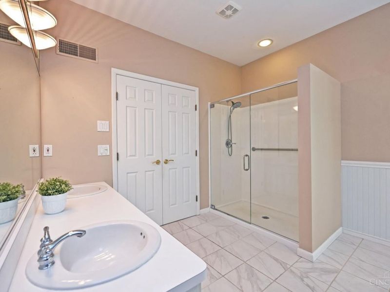 6001 Wilmer Road, Cincinnati, OH 45247 Photo 31