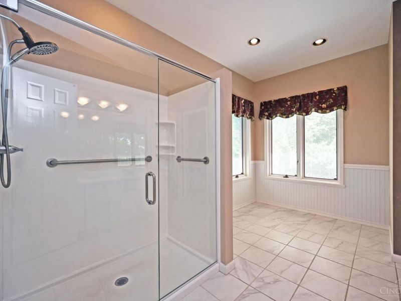 6001 Wilmer Road, Cincinnati, OH 45247 Photo 33