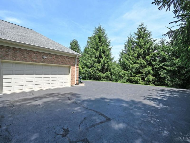 6001 Wilmer Road, Cincinnati, OH 45247 Photo 73