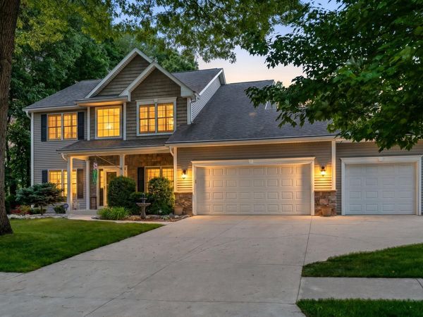 880 Ludington Avenue, Portage, MI 49002