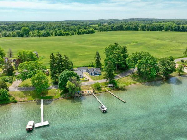 11965 Round Lake Road, Horton, MI 49246